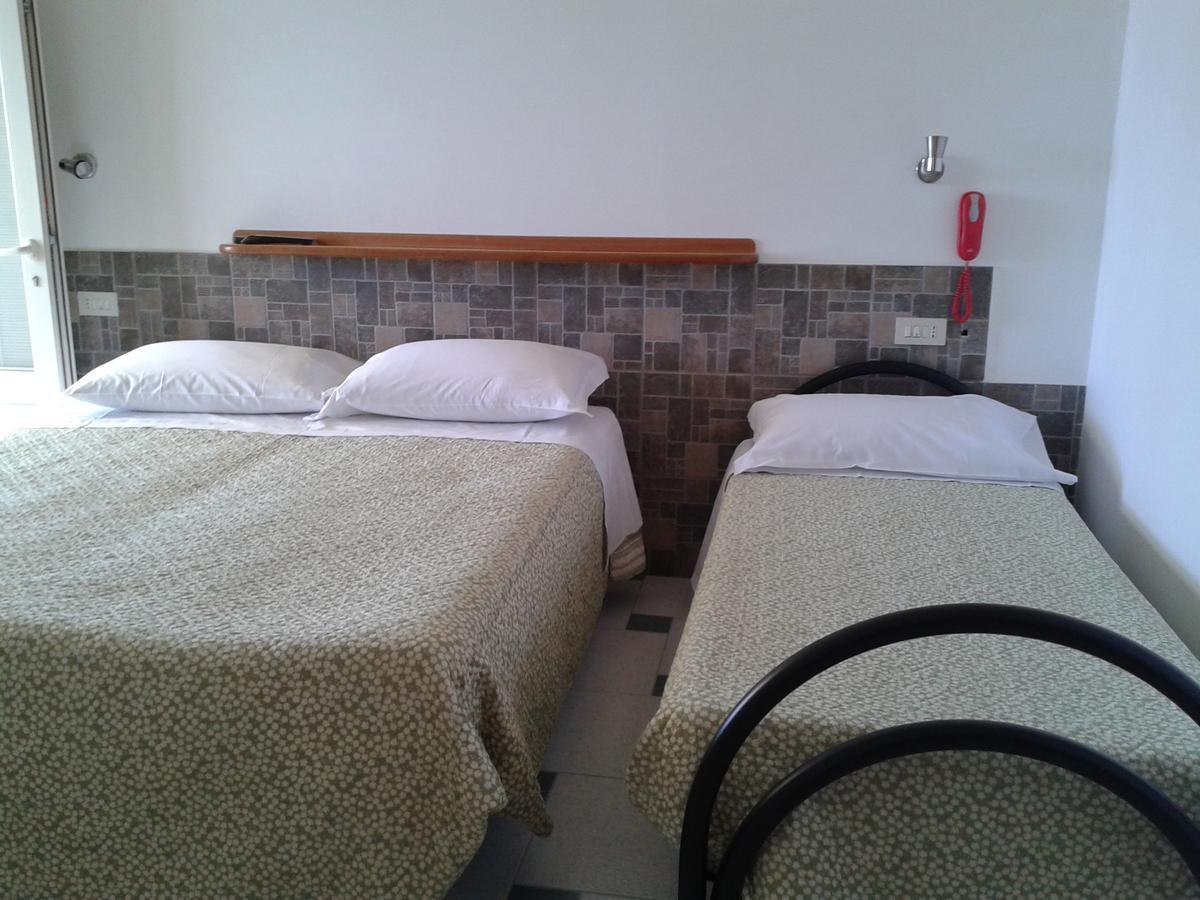 La Collinetta Bed & Breakfast 2*